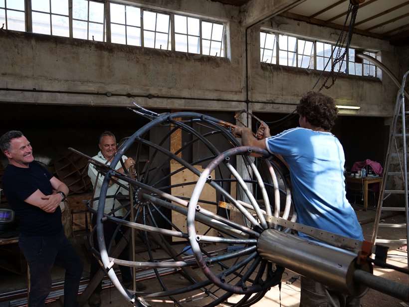 Anselm Guise at Giles Rayner water sculpture creating Zest for the Elmore country estate in the Cotswolds