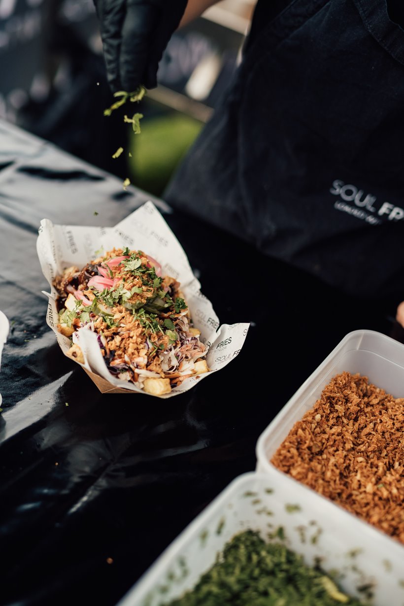 Cool wedding food idea: Loaded fries for late night snacks