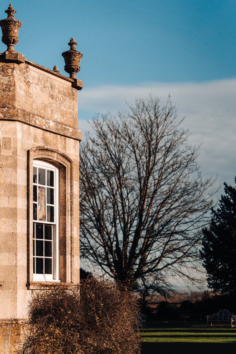 perfect venue for winter weddings an old stately home in the countryside